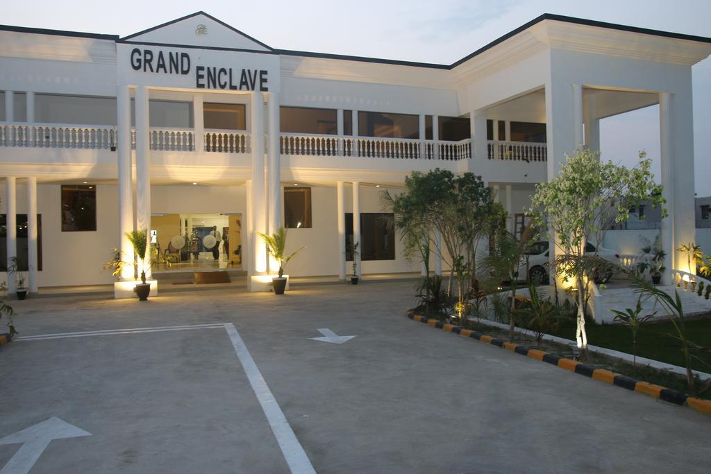 Hotel Grand Enclave Lahaur Pokój zdjęcie