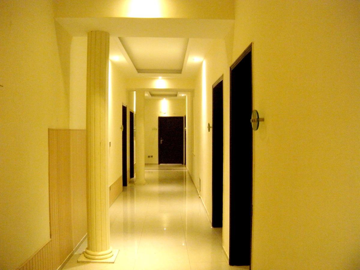 Hotel Grand Enclave Lahaur Zewnętrze zdjęcie